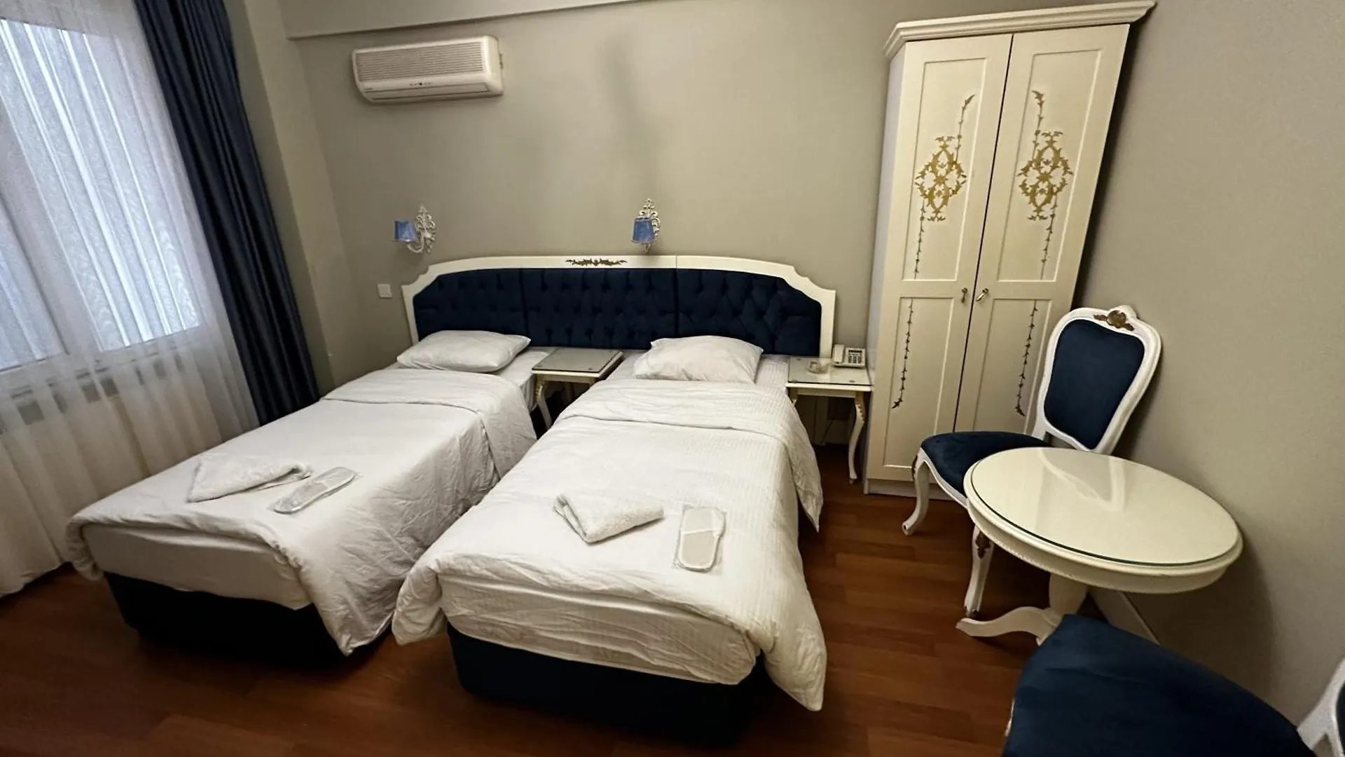 The Istanbul Alyon Hotel Taksim