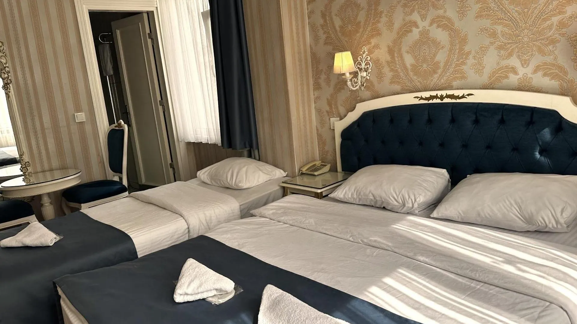 The Istanbul Alyon Hotel Taksim